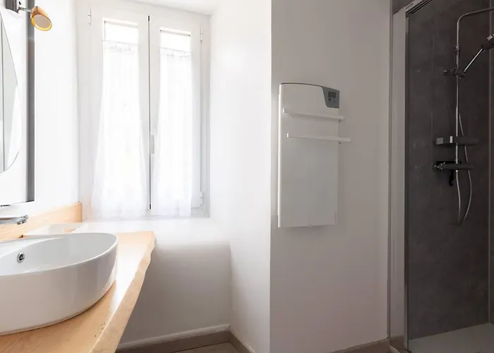 Maison Renovee 12 Pers Proche Avec Wifi Et Animaux Admis - Fr-1-695-56 別荘 ルダンヴィエル